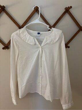 Old Navy Cream Ruffled Collar Button-Front Blouse